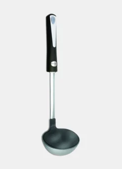 Mestolo da cucina in nylon nero