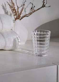 Porta spazzolino in plastica lavorata