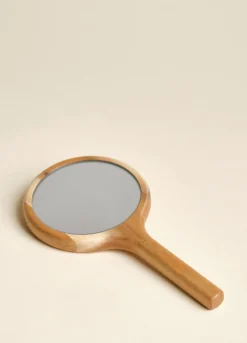 Specchio con manico in legno di acacia